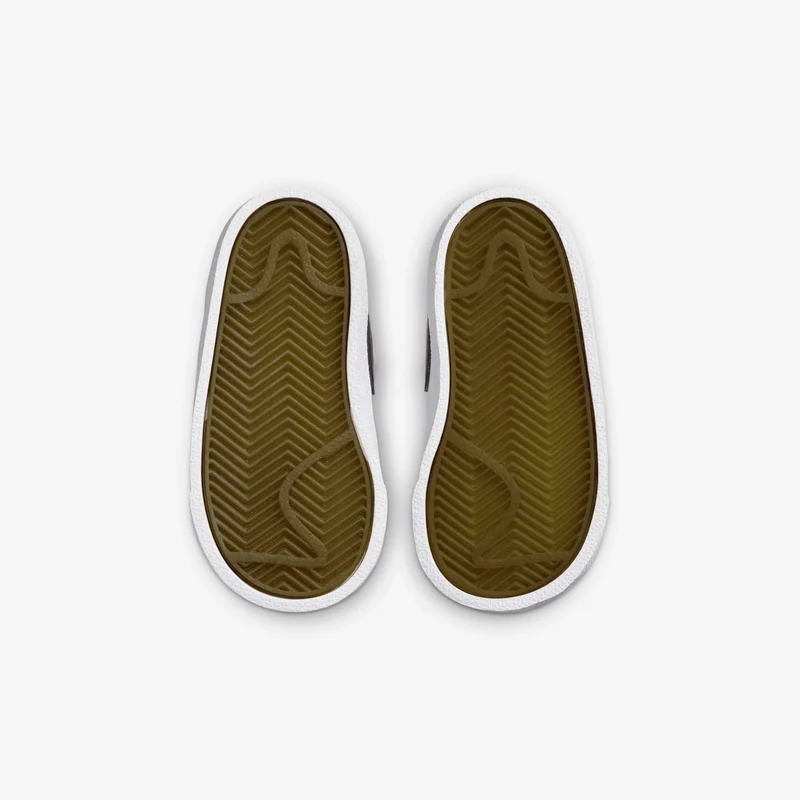 نايكي بليزر ميد '77 حذاء للأطفال الرضع